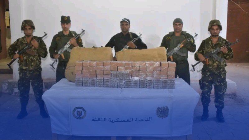 إحباط محاولات إدخال أزيد من 07 قناطير من الكيف المعالج عبر الحدود مع المغرب