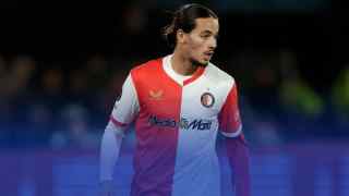 فان بيرسي يكشف سر عدم إصابة حاج موسى