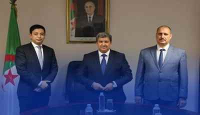 وزير الاتصال يشرف على تنصيب فاتح بومرجان رئيسا لديوان الوزارة