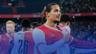 إشادة تضع حاج موسى في مستوى نجوم برشلونة