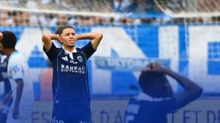 كبال يتعملق أمام أولمبيك ليون