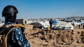 فرنسا ترحل 55 طفلا وامرأة من أسر “داعش” في سوريا