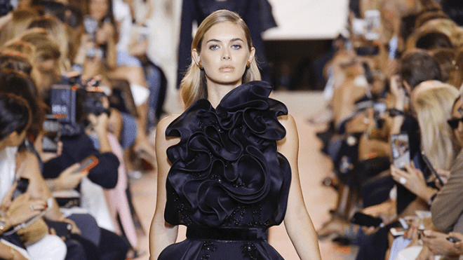 فساتين “السروال”…