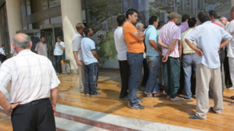 60 متعاملا جزائريا يدينون لمستثمر تونسي بحوالي 24 مليار سنتيم