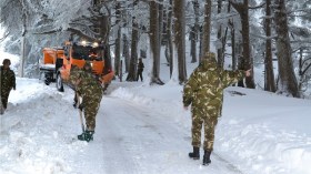 الجيش يفك العزلة عن المواطنين