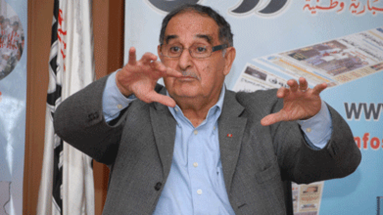 رشيد مخلوفي:الإحتراف في الجزائر أضحوكة ولست متفائلا بمستقبل الخضر