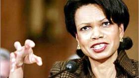 رايس تدعو العرب لمواجهة النفوذ الإيراني