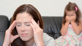 هكذا تتعاملين مع طفلك اللَحوح وكثير الطلبات؟!