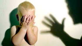 حالات تعذيب وقتل للأطفال والجانيات “مربيات”