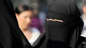 محكمة ألمانية ترفض ارتداء طالبة للنقاب