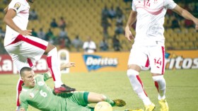 تونس تسرق الفوز بمباركة خليلوزيتش