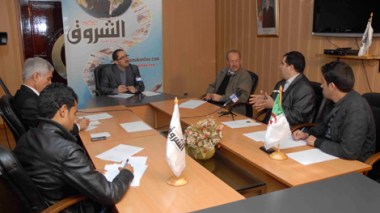 Economic Experts: “Algerians will pay the wage increases' negative consequences for long years”