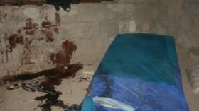 قتل زوجته وتركها تتخبط أمام أطفالها في بركة من الدماء