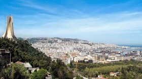 سنوات صعبة تلوح في الأفق وقطاع الصحة في أزمة خانقة