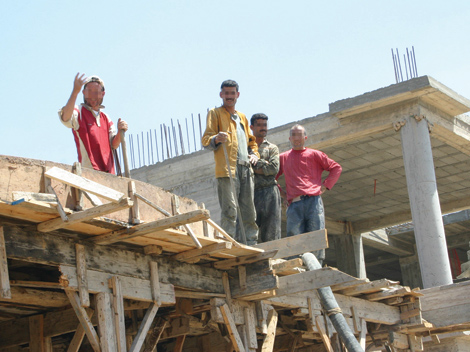 Algeria encourages youth employment