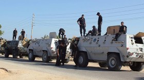 الجيش المصري يقتل عشرات المسلحين في سيناء