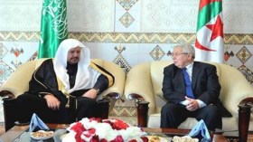 هل تقود الجزائر وساطة بين السعودية وقطر؟