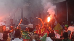 جزائريو إيطاليا يحضرون للإحتفالات ومتأكدون من تأهل الخضر