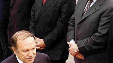 Bouteflika en réunion demain avec les ministres du gouvernement Ouyahia : les passations de marchés publics sous haute surveillance