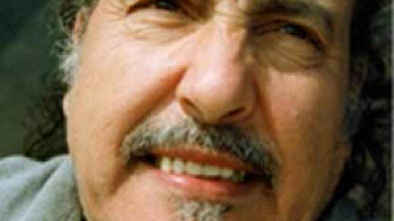 عبد المنعم عمايري يعطي »صدى« عربيا لـ»موعد مع الكلمة«