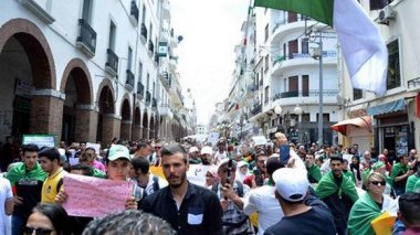 Le New-YorkTimes qualifie la mouvement populaire  d’unique au monde arabe