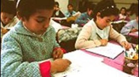 18 بالمائة من أطفال الجزائر يعانون قصر القامة