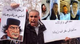 الليبيون ينتفضون في طرابلس ويحرقون بيت القذافي