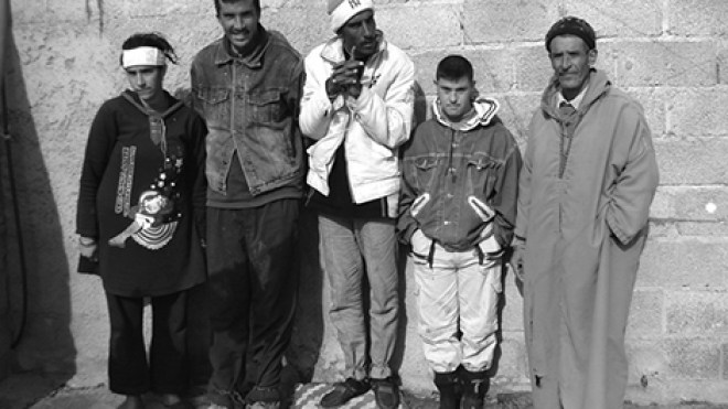 يأكلون الحشيش‮.. ‬يفضلون المزابل ويشربون من المجاري‮!‬