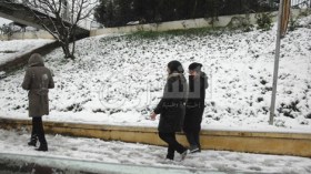 الجزائر البيضاء تكتسي حلة البيضاء