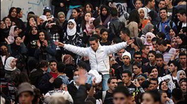 Les enseignants vacataires exigent le versement de leurs salaires avant l'Aïd