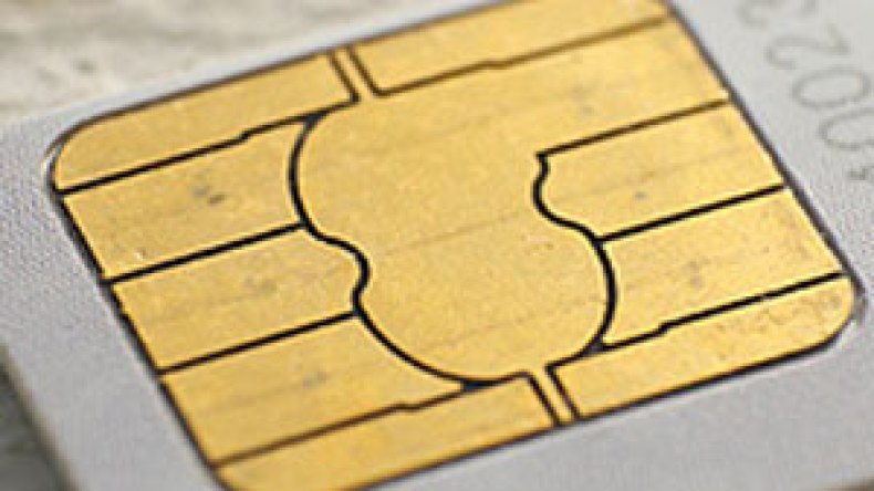 سلطة الضبط تهدد متعاملي الهاتف النقال بعقوبات صارمة