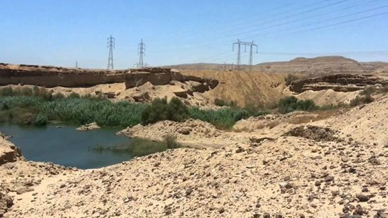 انتشار واسع لمياه الصرف الصحي بحي البحور بتماسين بتقرت