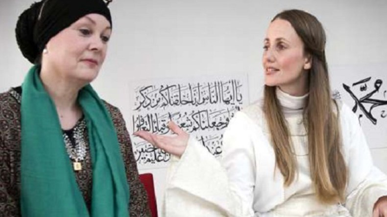 مسجد للنساء…بـ “إمامة” نسوية خالصة