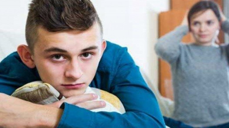 ابن أختي المراهق… كيف نصلح حاله؟