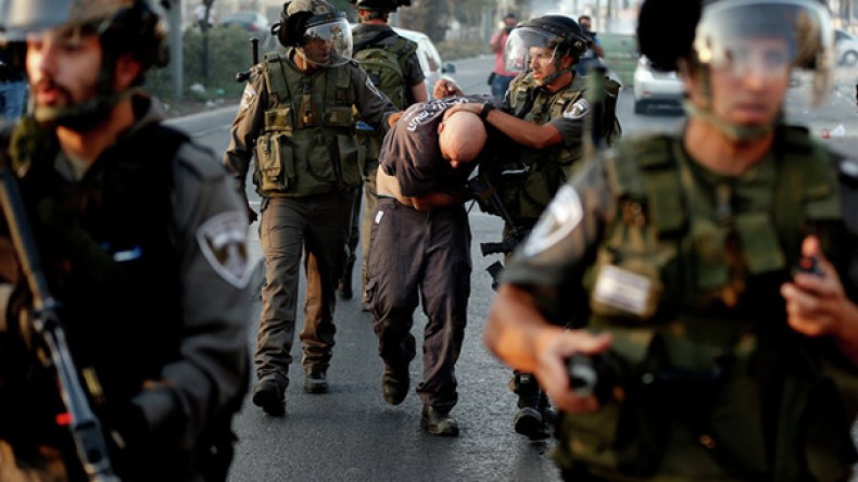 القوات الإسرائيلية تعتقل قياديين بـ”الجبهة الشعبية”