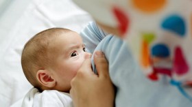 صيام الأم المرضعة بين المخاوف والتساؤلات!