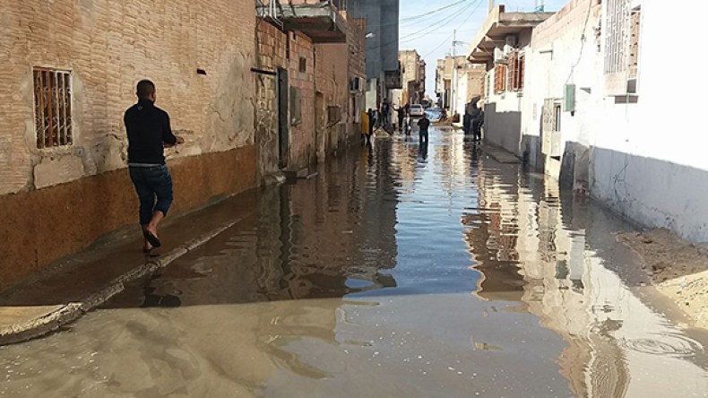 الأمطار تسبب في سقوط جدران وأسقف مساكن بالوادي