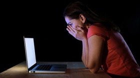 شاب يبتز الفتيات وينشر صورهن على “فايس بوك” بتمنراست