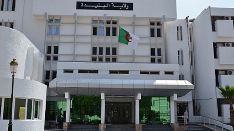 والي البليدة يأمر بإطلاق مشاريع السكن المتوقفة