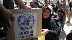 واشنطن تنفذ تهديداتها وتقطع المساعدات عن الفلسطينيين