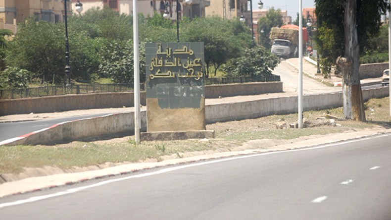 والي عين الدفلى يهدد المقاولتين الصينية والمحلية المكلفتين بإنجاز 450 مسكن