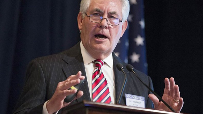 تيلرسون: باقون في سوريا لمواجهة داعش والأسد وإيران