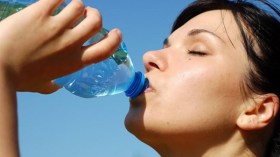 هل فكرت يوما أن شرب الماء قد يضرك عوض أن ينفعك؟!