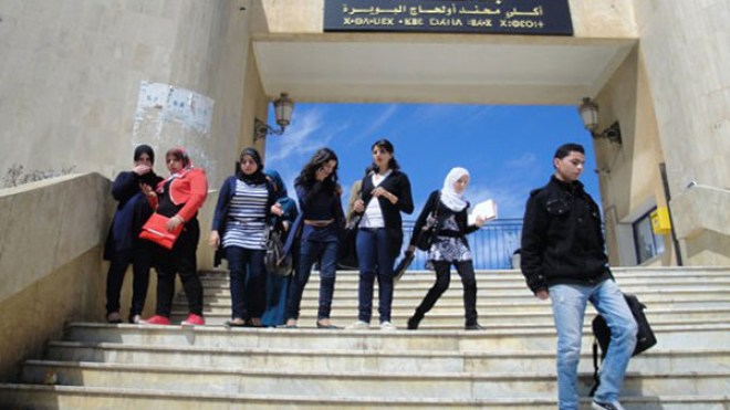 الاتحاد الوطني للطلبة بالبويرة يتهم مسؤولي الجامعة بالبلطجة