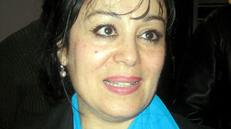 لن أطرق باب أحد أو أهاتفه ولا أستجدي‮ ‬أحدا ليُعترف بي