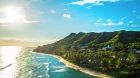 هذه الجزيرة للنساء فقط من بنات أفكار الأمريكية كريستينا روث؟!