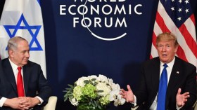 ترامب يخير الفلسطينيين بين المساعدات والمفاوضات