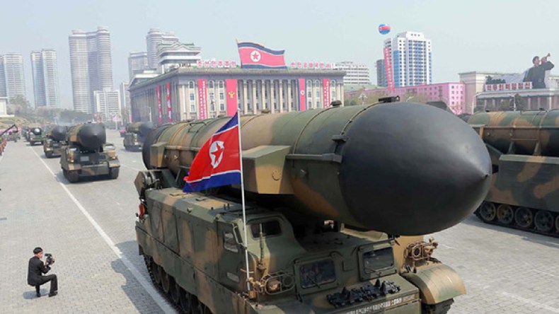 كوريا الشمالية تستفز جارتها الجنوبية بتجربة صاروخية