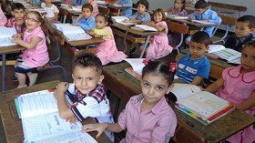 أساتذة يطردون كل تلميذ من دون كتاب من المؤسسات التربوية ببسكرة