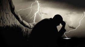 آلام وأمل